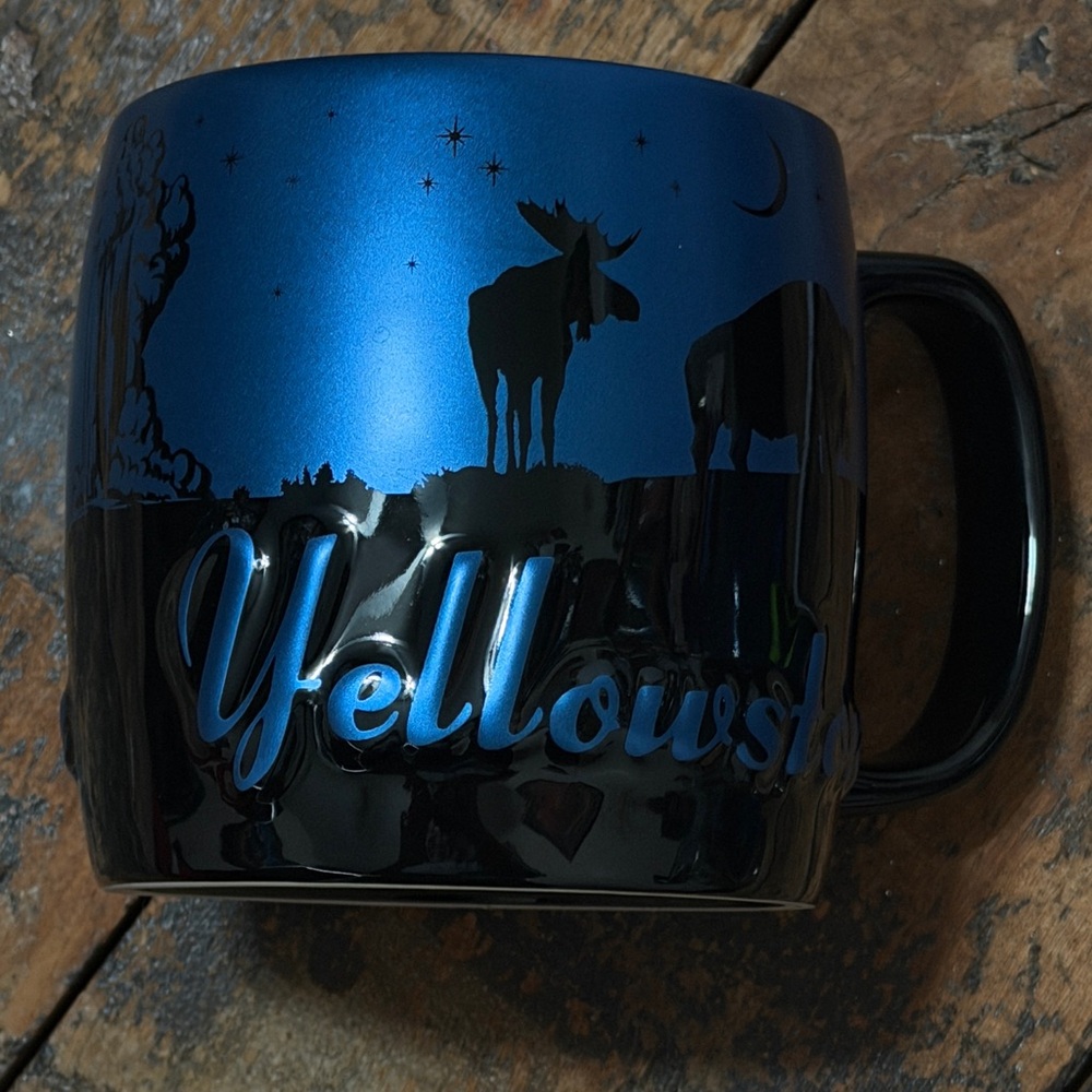 Yellowstone Ceramic Mug NWOT